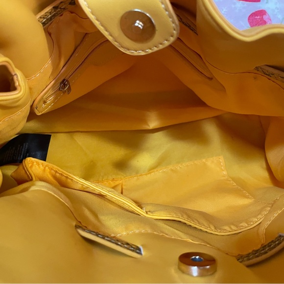 Badgley Mischka Yellow Shoulder Bag with Metallic Hardware - Picture 8 of 12